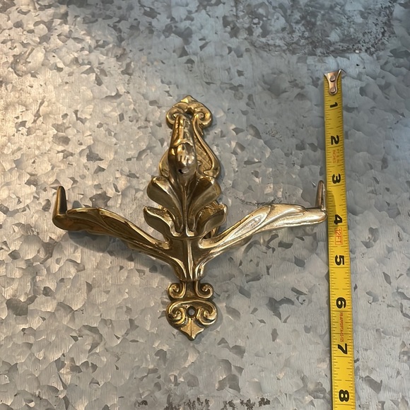 Vintage Wall Coat Hook - Picture 7 of 15